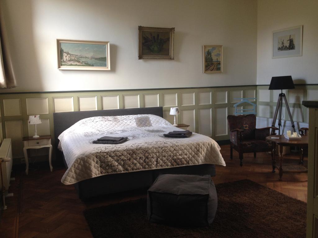 Bed And Breakfast De Verkadekamer Zaandam Esterno foto